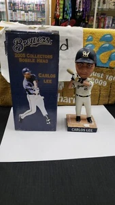 NIB 2005 CARLOS LEE MILWAUKEE BREWERS BOBBLEHEAD SGA WHITE JERSEY - Picture 1 of 3