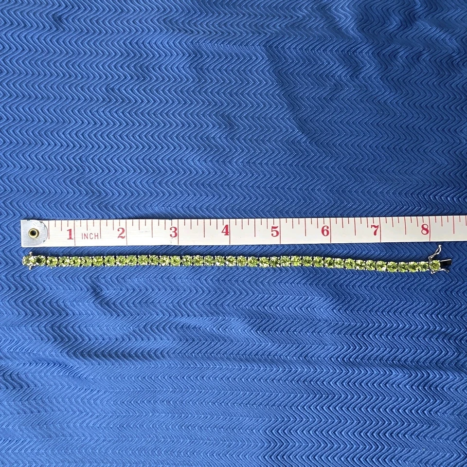 Brazalete tenis vintage de plata de ley facetado peridoto verde 8" Foto 1 de 4