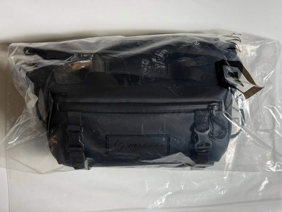 Wandrd ROGUE Sling 6L in Black V1 - Great Condition!!! - Image 1 of 4
