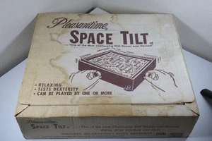 Vintage 1950’s PLEASANTIME SPACE TILT Wooden Maze Game Original - Picture 1 of 2