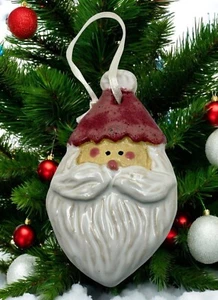 Vintage Santa Claus Face Christmas Tree Ornament Glossy Ceramic - Picture 1 of 6