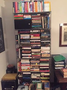 LOTTO 25 LIBRI DI NARRATIVA IN COPERTINA RIGIDA - BUONI / MOLTO BUONI - Foto 1 di 1