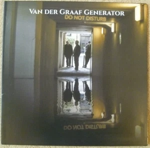 Van Der Graaf Generator Do Not Disturb 2016 180g Vinyl LP + Inner VG+/VG+ - Picture 1 of 7