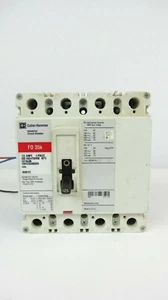 Interruptor circuito de 4 polos Cutler Hammer FD4125EA02D29 FD 35K 125A 600 VAC - Imagen 1 de 6