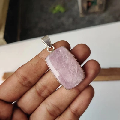 Natural Kunzite Gemstone Pendant 925 Sterling Silver Free Shipping Pendant MK* - Image 1 of 4