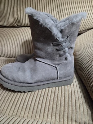 NUEVA BOTA UGG Constantine genuina de cordero forrada de piel de oveja CARBÓN talla 7 Foto 1 de 4
