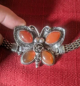 Beautiful Vtg Butterfly Bracelet - Picture 1 of 6
