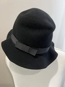 Black Wool Bucket Hat Cap Unbranded One size with black bow on side EUC - Picture 1 of 10