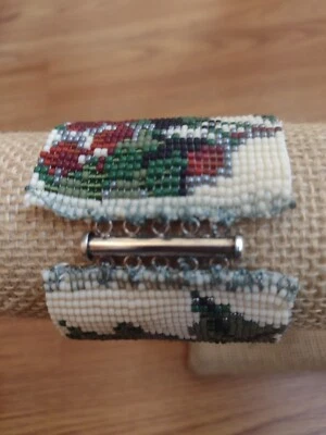 Christmas theme braclet - Image 1 of 4