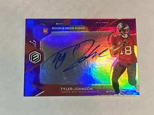 Letreros de neón de novato Tyler Johnson 2020 púrpura paralelo 08/25 Panini Elements automático púrpura paralelo 08/25 - Imagen 1 de 2