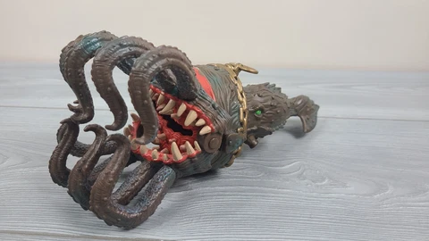 Disney Zizzle Beastly Kraken 10" Giant Squid Pirates Of The Caribbean Figure Cover