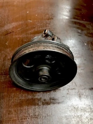 Power Steering Pump 1S703A733Aa For Ford Mondeo 1.8 Petrol 2003 Year - Image 1 of 4