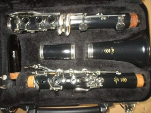 YAMAHA YCL 255 MODEL Bb CLARINET #910xxx - Excellent lightly used cond! - Picture 1 of 2