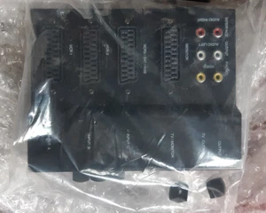 scart switch box 3 inputs RGB all metal housing - new but faulty -broken buttons - Picture 1 of 6