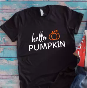 Camiseta Hello Pumpkin, Otoño, Negra Unisex Manga Corta - Imagen 1 de 2