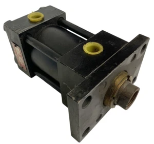 Parker Hannifin J2H39 Hydraulic Cylinder 2 1/2" Bore x 1 1/2" Stroke 3000 PSI - Picture 1 of 3