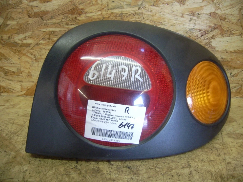 Rettangolo Luce Posteriore Destro Renault Megane I Coach (DA) 2.0 8V - Immagine 1 di 2