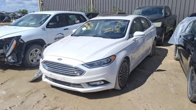 2017 Ford Fusion Transmission OEM 163K Miles - LKQ432364861 - Image 1 of 4
