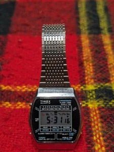 Vintage Timex K Cell Chronograph Alarm World Timer Quartz Digital Watch Tested - Imagen 1 de 3