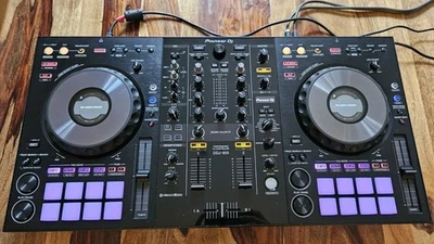 Pioneer DJ DDJ-800 DJ Controller - Orig Box Leads Manuals Deck Saver MINT Cond - Image 1 of 4