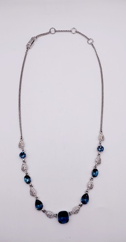 Givenchy tono argento bellissime pietre blu 16"" L + 3"" pollici. Collana Extender