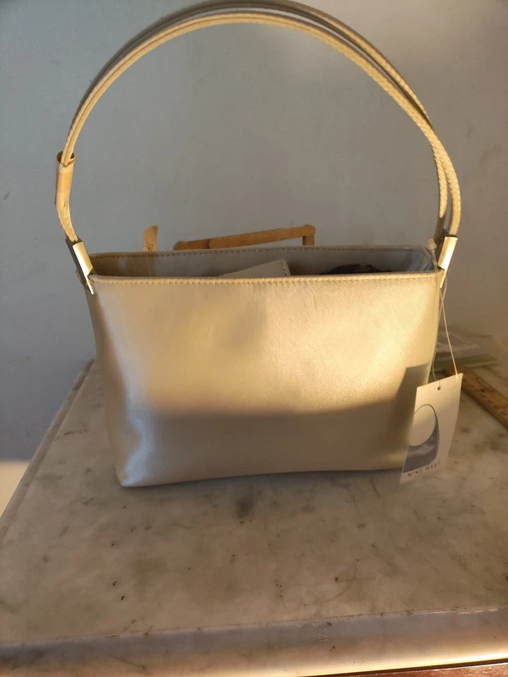 Nine West  Foto 1 de 4