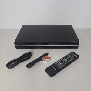 Toshiba DKR40KU DVD Grabadora/Reproductor DKR40 con Control Remoto y Cables - Imagen 1 de 13