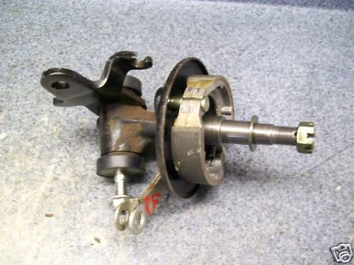 SUZUKI LT 80 Quad Sport Right Front Knuckle  #35B111 Foto 1 de 1