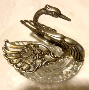 Decorative Crystal Swan Movable Silver Wings Estate Heirloom - Picture 1 of 11