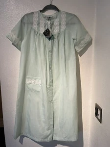 VINTAGE SEARS PERMA PREST button night gown NWT green sz32-34 short sleeve lace - Picture 1 of 16