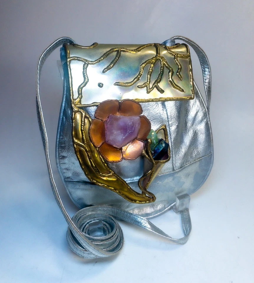 Cartera Bandolera Vintage Años 70 Brutalista Amatista Piedras Preciosas Cuero Plateado Foto 1 de 4