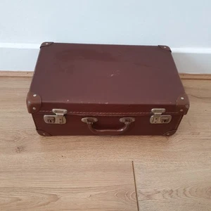 Vintage Pioneer Luggage hard suitcase British made, storage, display, movie prop - Picture 1 of 16