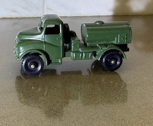 LESNEY Matchbox 1-75 Series England 1959 200 Gallon AUSTIN WATER TRUCK No 71a - Picture 1 of 7