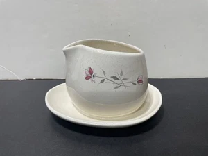 Vintage Franciscan "Duet Rose" Earthenware Gravy Boat - One Piece - Picture 1 of 8