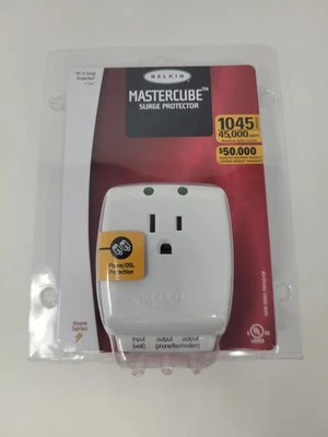 BELKIN F9H120-CW SURGEMASTER MASTERCUBE SURGE PROTECTOR - NEW, SEALED. - Image 1 of 2