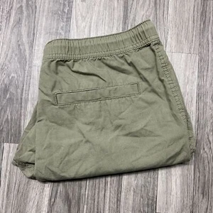 H&M Regular Fit Drawstring Olive Casual Cotton Shorts Men's Size M - Picture 1 of 9