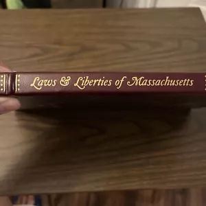 DIE GESETZE UND FREIHEITEN von MASSACHUSETTS gebundener Einband juristische Klassiker Bibliothek - Bild 1 von 3