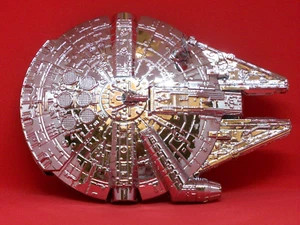 Hallmark 2021 Millennium Falcon™ - Star Wars™ - Metal - NIB - Picture 1 of 10