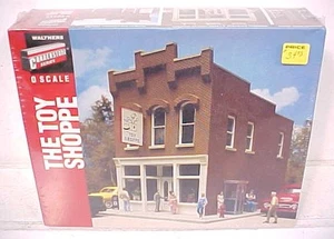 Walthers 933-3301 O Scale The Toy Shoppe Structure Building Kit - Picture 1 of 1
