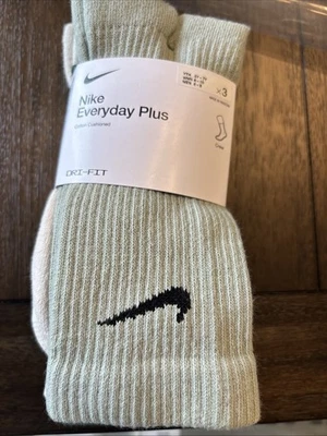 Mujer Nike Everyday Plus Dri-Fit Acolchado Entrenamiento Crew 3Pk, Mediano, Neutro Foto 1 de 3