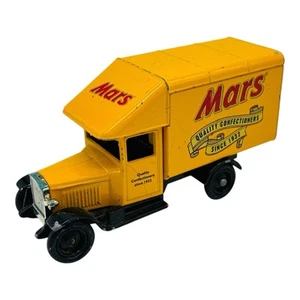 Lledo Promotional Models - Yellow Mars Van Lorry Quality Confectioners England - Picture 1 of 10