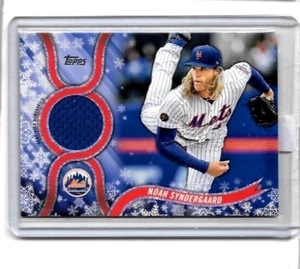Camiseta usada Noah Syndegaard 2018 Topps Walmart Holiday Mega Game - Imagen 1 de 1