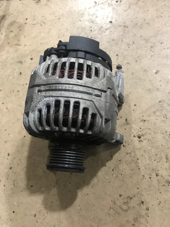 2001 AUDI TT 225HP Alternator USED WORKING 120 oem - Image 1 of 2