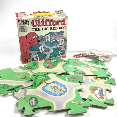 Great american puzzle factory Giant 9 Piece Puzzle Clifford The Big Red Dog - Image 1 of 4