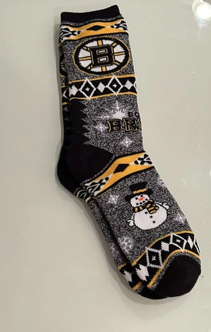 Boston Bruins Hockey Holiday Christmas Snowman Black Crew Socks Cover