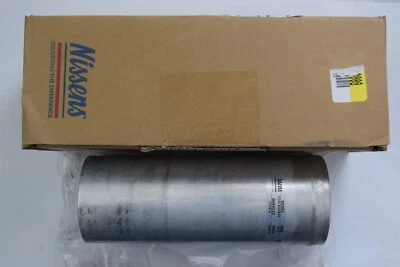 Receptor secador de aire acondicionado Nissens 95352 para Audi A4 A4 Quattro A6 A6 Quattro R8 S4 S6 Foto 1 de 4