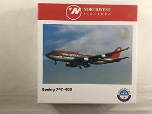Herpa 500838 1:500 Diecast Airliner Northwest Boeing 747-400 - Picture 1 of 1
