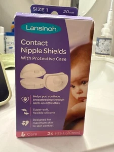 Lansinoh Contact Nipple Shields for Breastfeeding 2 Nipple Shields (20mm) & Case - Picture 1 of 9