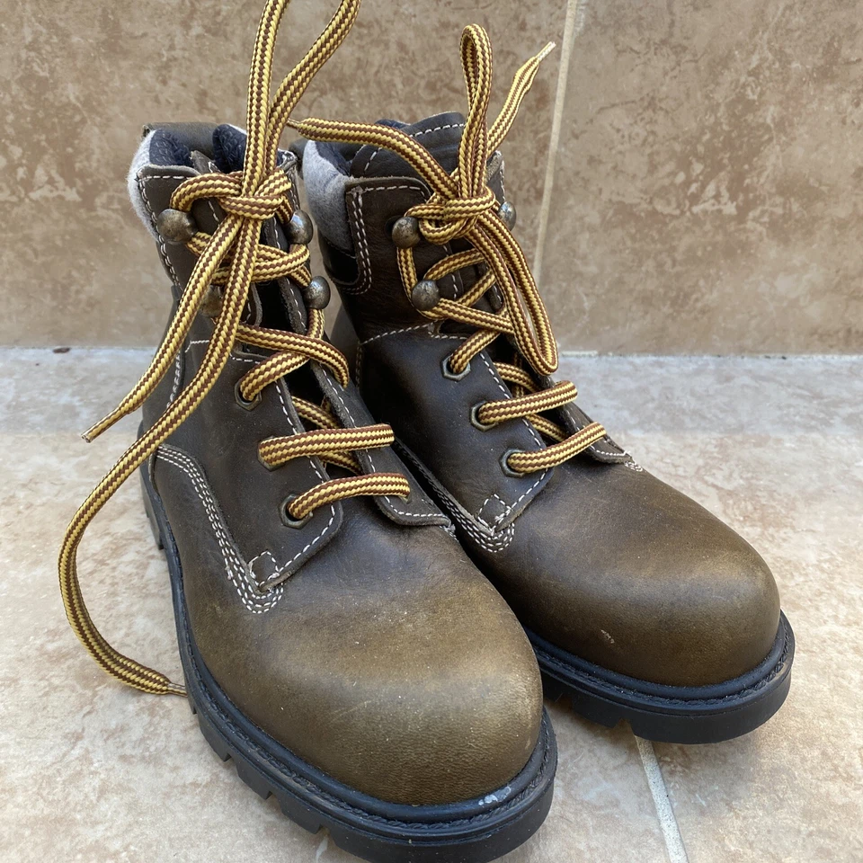 Brown Italian Leather kids shoes boys/ Boys/kid Boots /Made In Italy /size -13 - Image 1 of 4