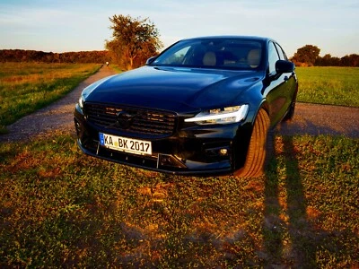 Volvo s60 T5 R design - Bild 1 von 4